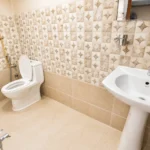 Super Deluxe Wash Room